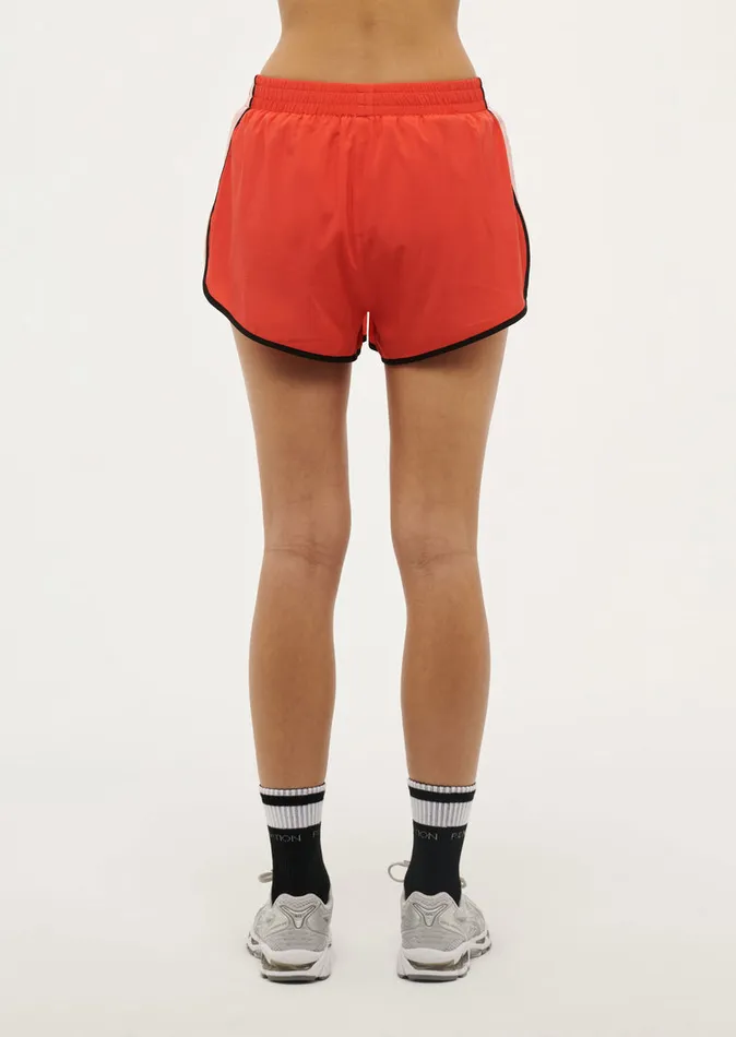 ActivewearShorts PE Nation Women PRESET SHORT IN POPPY RED
