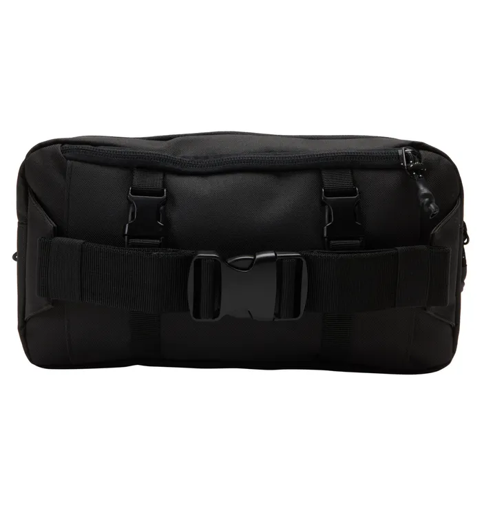 Bags and Backpacks Delta 4 L Waist Pack black 8211 DC Shoes Men