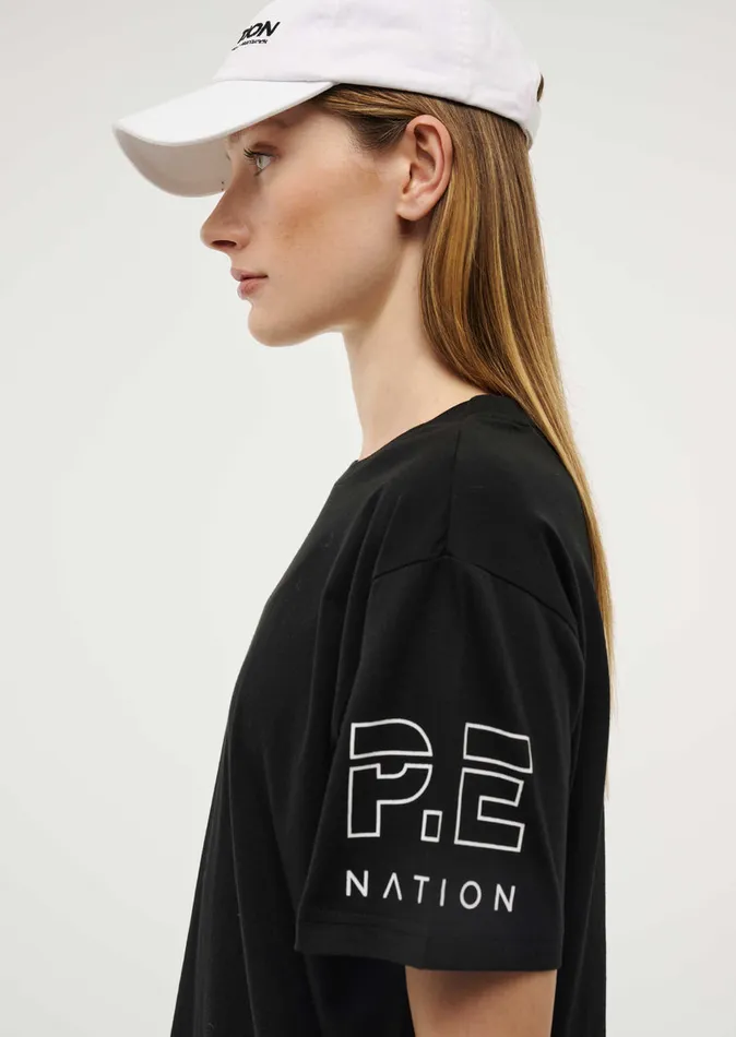 Baseline MONEYBALL TEE IN BLACK PE Nation Women