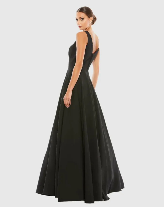 Best Sellers Black Classic Sleeveless ALine Gown with Pockets Black Mac Duggal Women