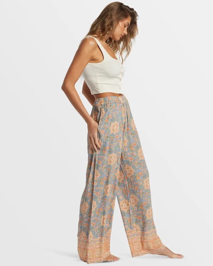 Billabong Follow Me 2 Elastic Waist Pants Western Sky Womens Jeans and Pants Billabong Follow Me 2 Elastic Waist Pants Western Sky Womens Jeans and Pants