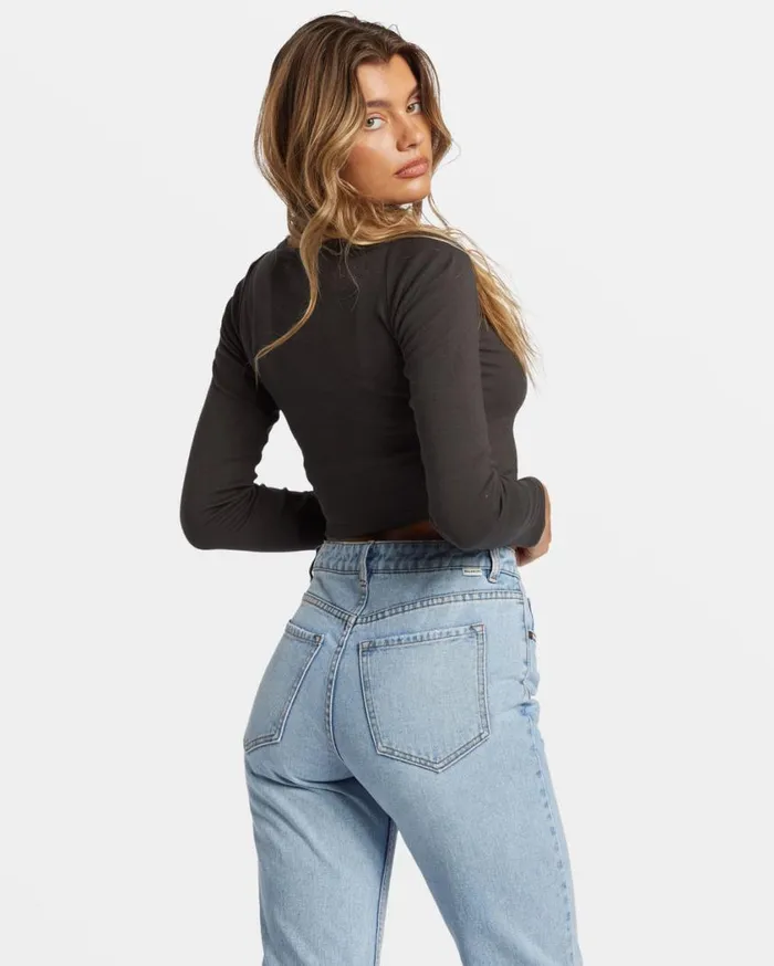 Billabong Stars In Your Eyes Long Sleeve Cropped Tshirt Off Black Womens Tops Billabong Stars In Your Eyes Long Sleeve Cropped Tshirt Off Black Womens Tops