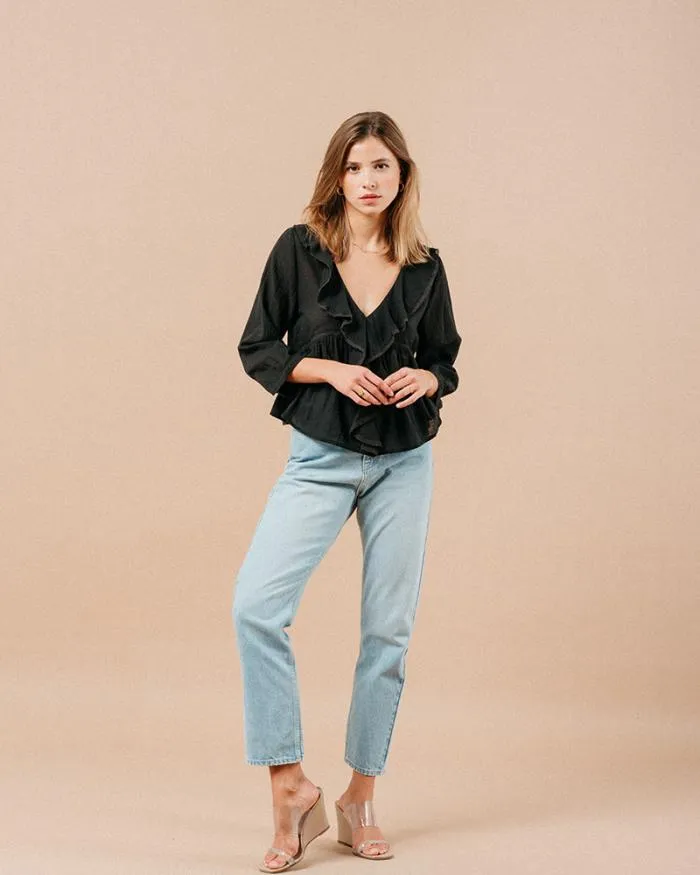 BLOUSE NOIR MEMORY Shop Grace and Mila Ruffled Blouses