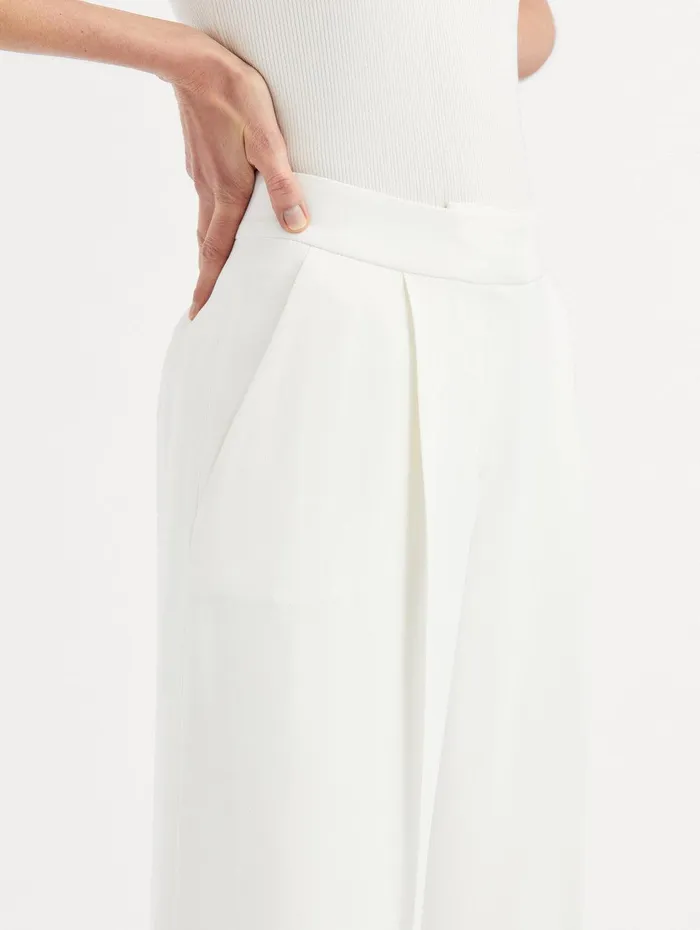 High Waisted Wide Leg Pant Ivory Women Oscar De La Renta Pants and Skirts High Waisted Wide Leg Pant Ivory Women Oscar De La Renta Pants and Skirts