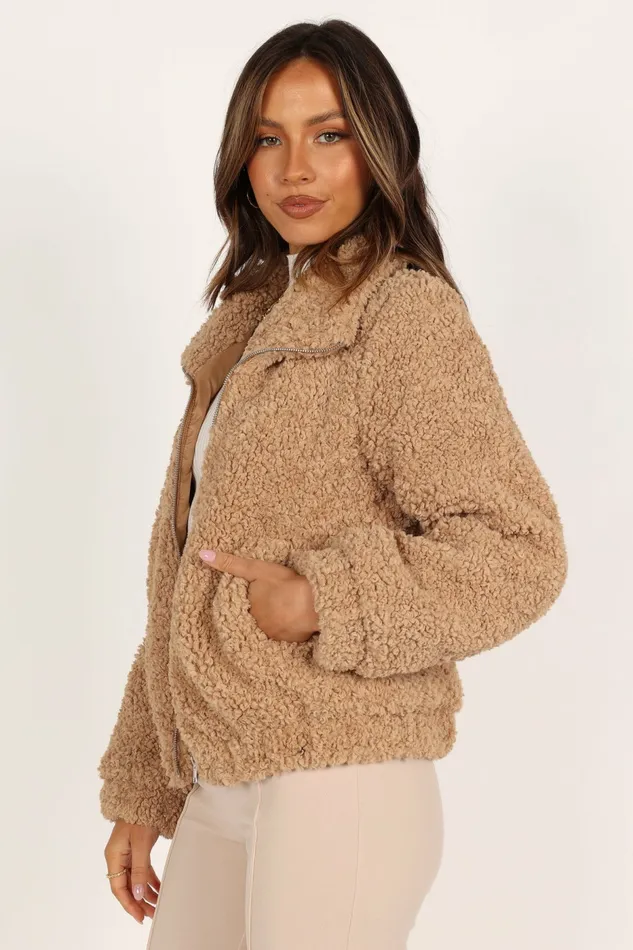 Jackets and Coats Petal and Pup Women Lucia Zip Front Teddy Jacket Camel
