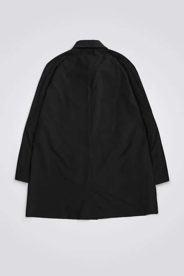 Men Vargo Travel Light Raglan Mac Black Norse Projects Outerwear