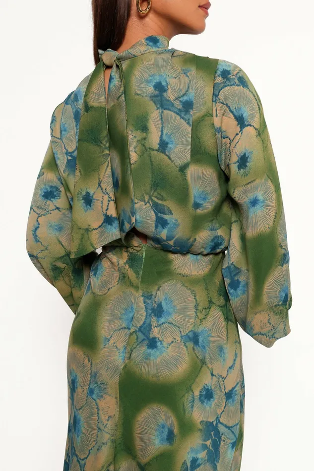 Petal and Pup Perrie Long Sleeve Midi Dress Green Women Long Sleeve Dresses