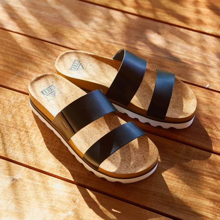 Reef Cushion Vista Hi Black Women Sandals Reef Cushion Vista Hi Black Women Sandals