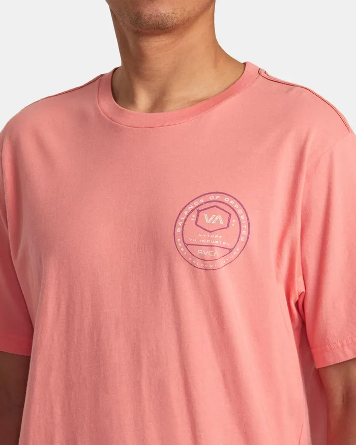 RVCA Short Sleeves Tract Tee Vintage Salmon 8211 Men