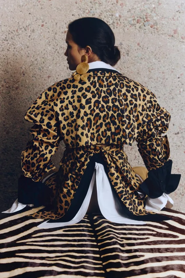 Simon Miller Sets Women Loch Poplin Button Up In Cheetah Cotton Simon Miller Sets Women Loch Poplin Button Up In Cheetah Cotton