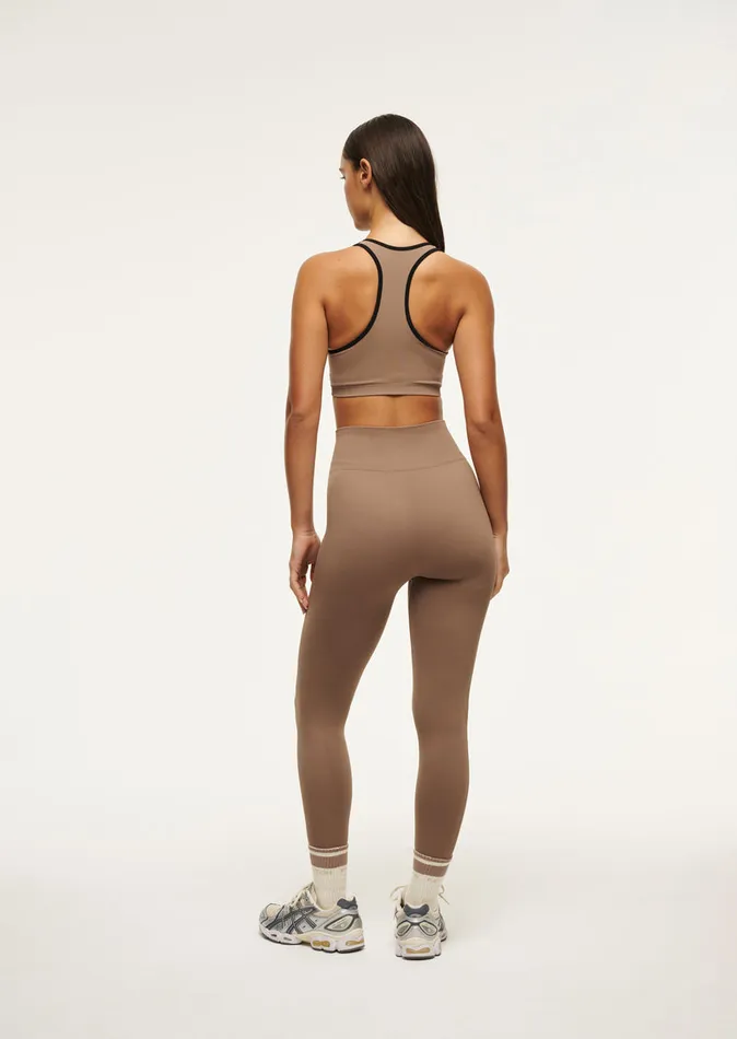 SportsBras PE Nation Women RESTORE SEAMLESS SPORTS BRA IN FOSSIL