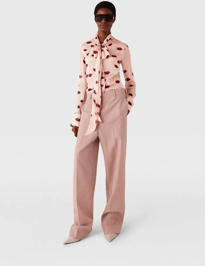 Stella McCartney Shirts And Tops Women LongSleeve Lips Print Top Dusty Pink And Red Stella McCartney Shirts And Tops Women LongSleeve Lips Print Top Dusty Pink And Red