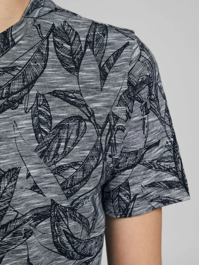 Tshirts JACK and JONES Junior BOYS ALLOVER BOTANICAL PRINT TSHIRT Blue Navy Blazer For Sale