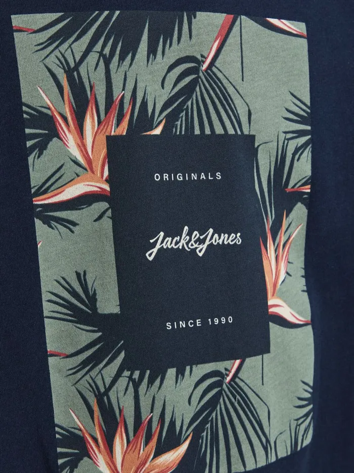 Tshirts JACK and JONES Junior BOYS SQUARE PRINT TSHIRT Blue Navy Blazer Gift Ideas