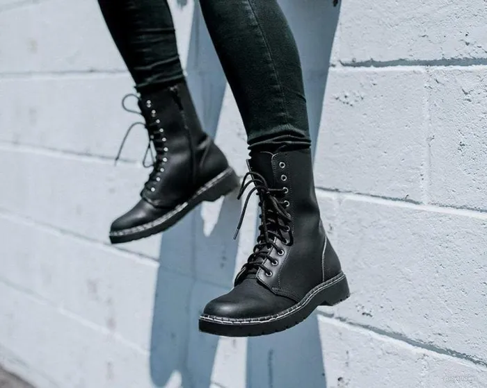 TUK Shoes Boots Men Black Faux Leather 10Eyelet Gibson Boots TUK Shoes Boots Men Black Faux Leather 10Eyelet Gibson Boots