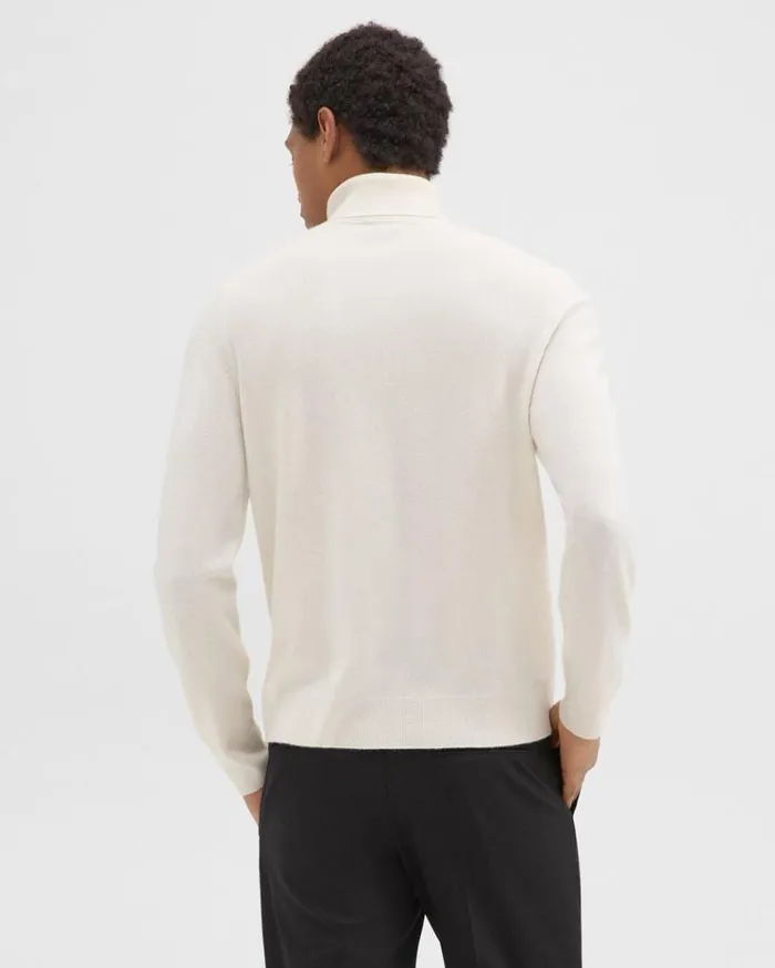 Theory Hilles Turtleneck Sweater In Cashmere Winter White Men Sweaters Cardigans Theory Hilles Turtleneck Sweater In Cashmere Winter White Men Sweaters Cardigans