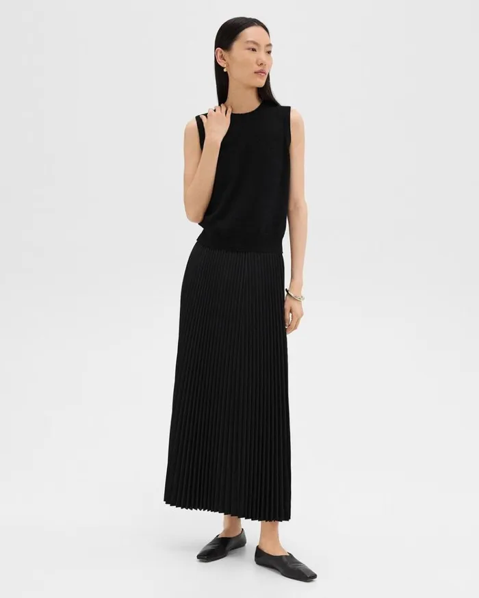 Theory Pleated PullOn Skirt In Stretch WoolBlend Black Women Skirts