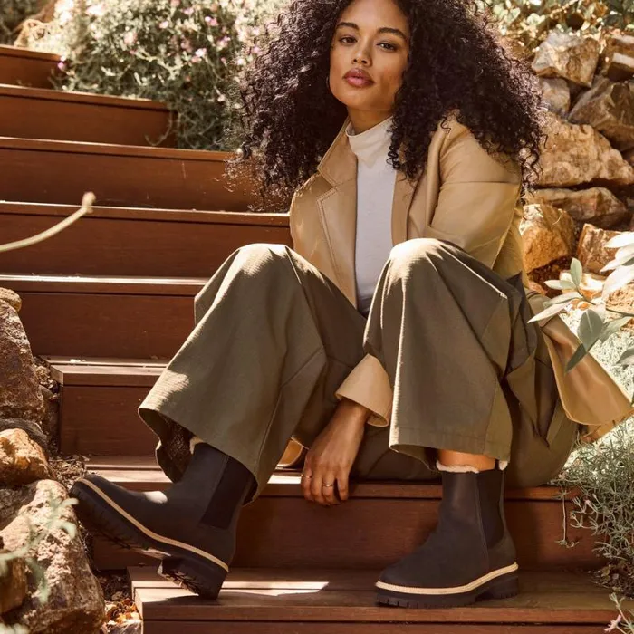 Toms Boots and Booties Bennet Boot Water Resistant Black Leather Faux Fur 8211 Women Toms Boots and Booties Bennet Boot Water Resistant Black Leather Faux Fur 8211 Women