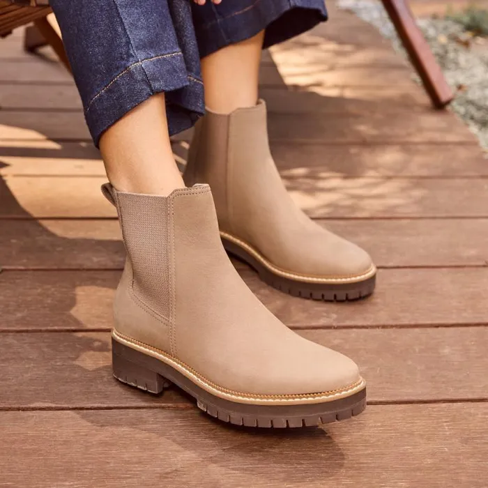 Toms Boots and Booties Bennet Boot Water Resistant Dune Nubuck Leather 8211 Women