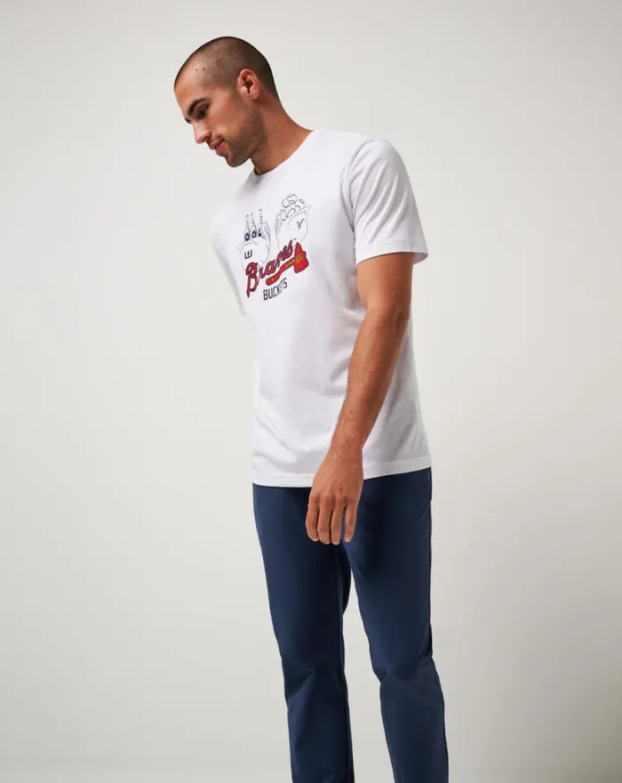 TravisMathew ATLANTA BRAVES STRIKE ONE TEE White Men Tees TravisMathew ATLANTA BRAVES STRIKE ONE TEE White Men Tees