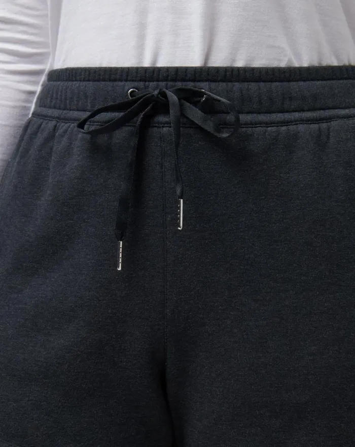 TravisMathew CLOUD FLEECE SHORT 20 Heather Black Women Shorts TravisMathew CLOUD FLEECE SHORT 20 Heather Black Women Shorts