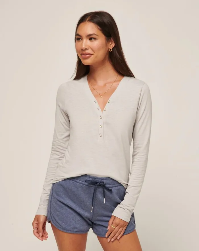 TravisMathew CLOUD JERSEY HENLEY Light Grey Women Shirts and Tops