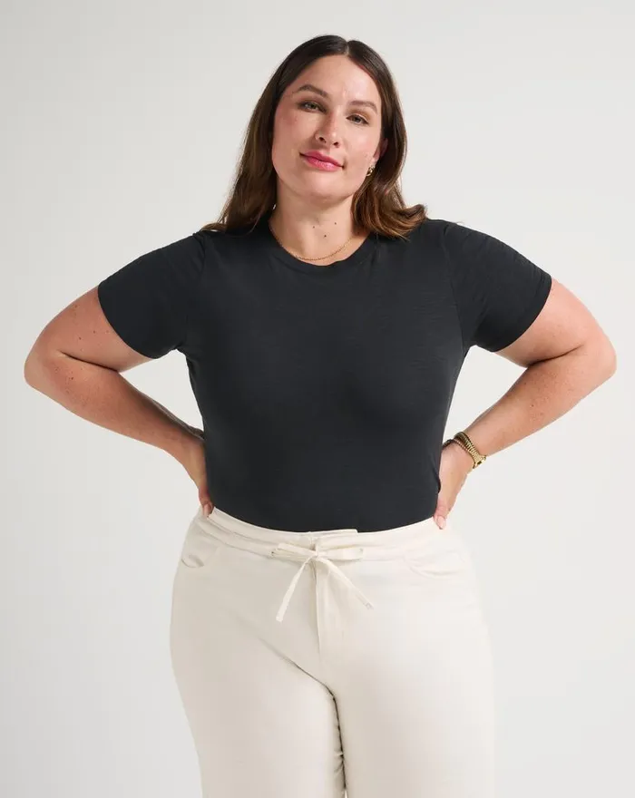 TravisMathew CLOUD JERSEY TEE Black Women Tees