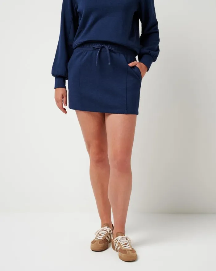 TravisMathew DELIGHTFUL SKIRT Heather Navy Blazer Women Skorts TravisMathew DELIGHTFUL SKIRT Heather Navy Blazer Women Skorts