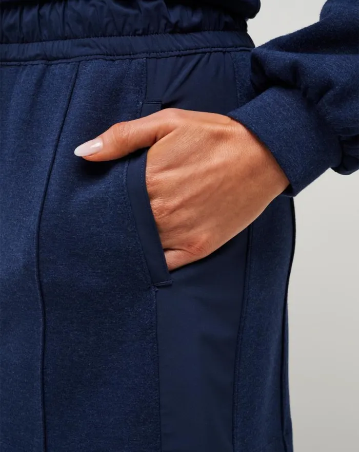 TravisMathew DELIGHTFUL SKIRT Heather Navy Blazer Women Skorts TravisMathew DELIGHTFUL SKIRT Heather Navy Blazer Women Skorts