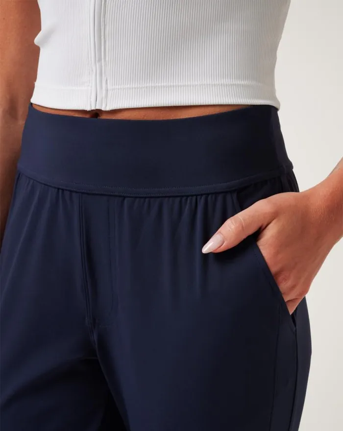 TravisMathew MOVEKNIT RESILIENCE PANT Navy Blazer Women Pants