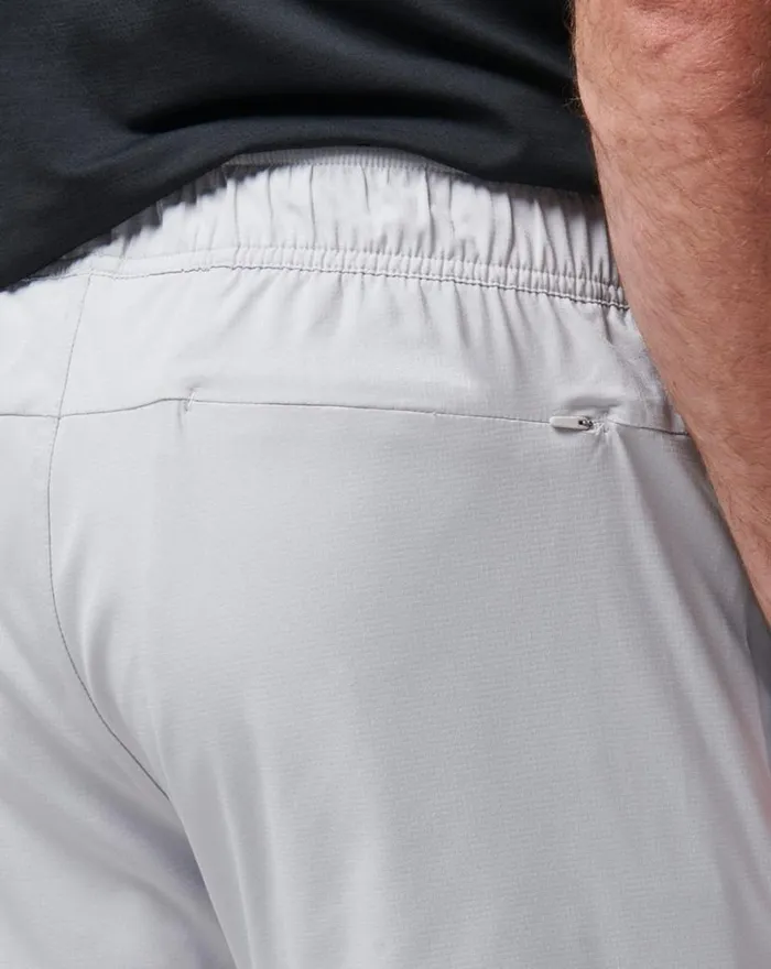 TravisMathew WANDERLUST EWAIST SHORT 75IN Micro Chip Men Shorts TravisMathew WANDERLUST EWAIST SHORT 75IN Micro Chip Men Shorts