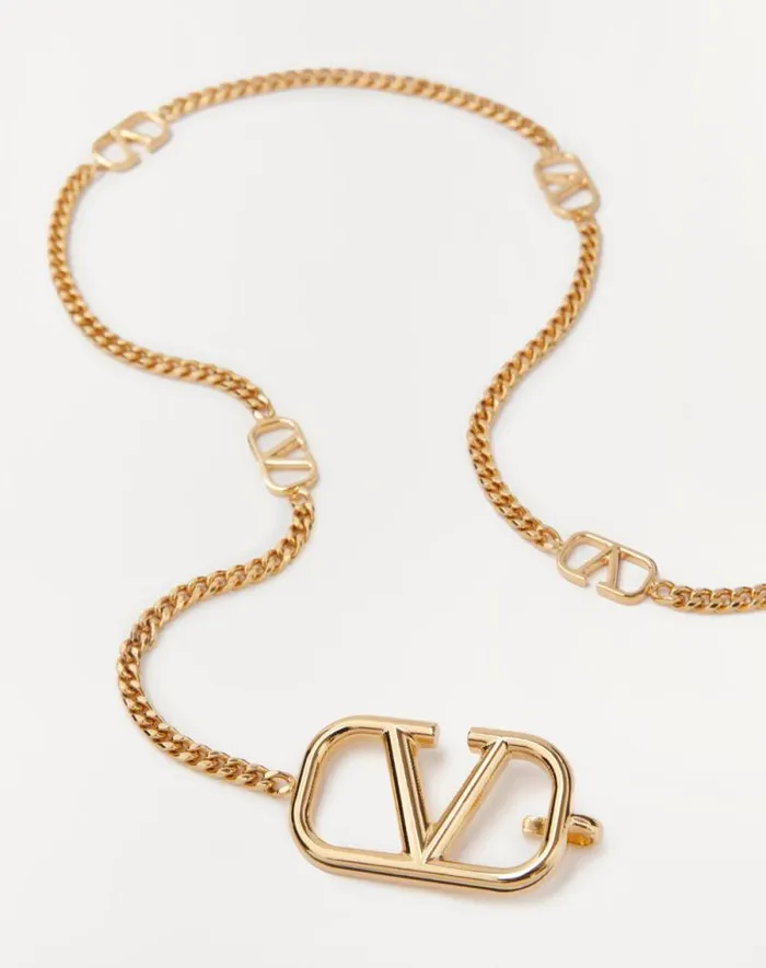 Valentino Belts Woman Vlogo Signature Chain Belt For Woman In Gold Gold Valentino Belts Woman Vlogo Signature Chain Belt For Woman In Gold Gold