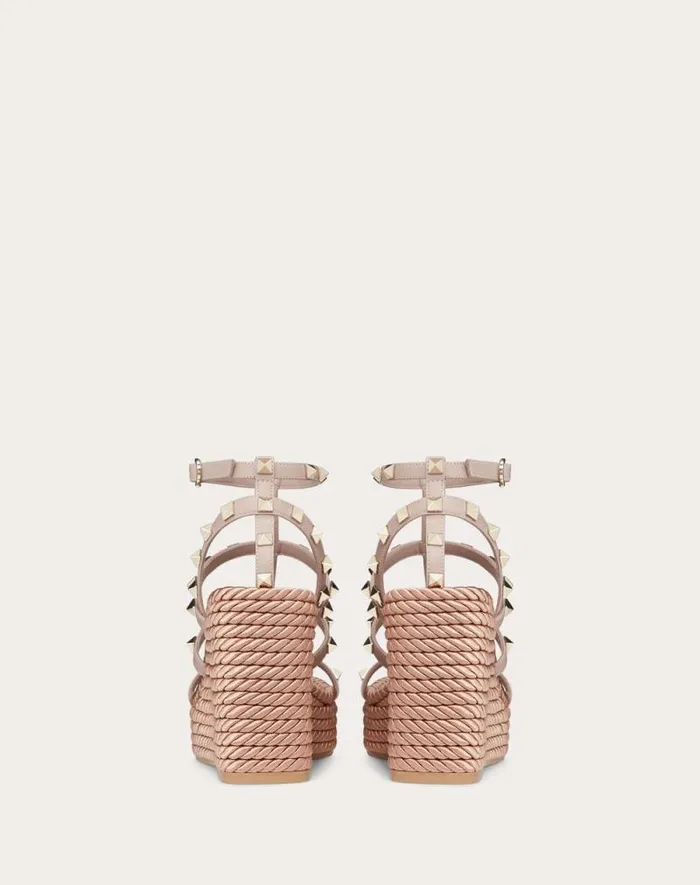 Valentino Espadrilles And Wedges Woman Rockstud Ankle Strap Wedge Sandal In Calfskin Leather 95 Mm For Woman In Poudre Poudre Valentino Espadrilles And Wedges Woman Rockstud Ankle Strap Wedge Sandal In Calfskin Leather 95 Mm For Woman In Poudre Poudre