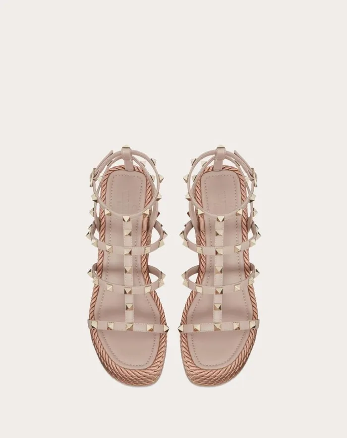 Valentino Espadrilles And Wedges Woman Rockstud Ankle Strap Wedge Sandal In Calfskin Leather 95 Mm For Woman In Poudre Poudre Valentino Espadrilles And Wedges Woman Rockstud Ankle Strap Wedge Sandal In Calfskin Leather 95 Mm For Woman In Poudre Poudre