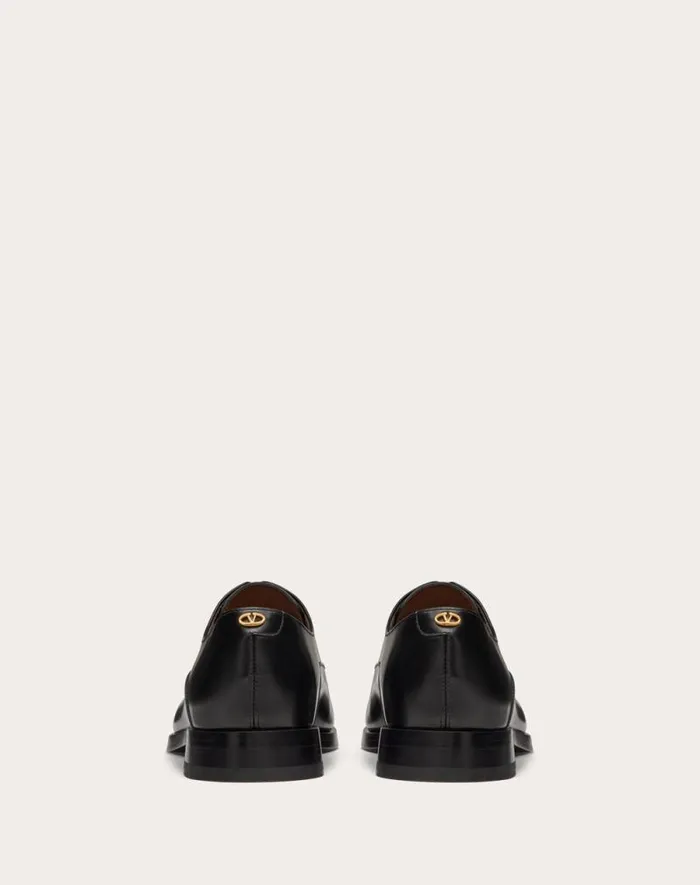 Valentino Laceups And Loafers Man Mini Vlogo Signature Derby In Calfskin For Man In Black Black Valentino Laceups And Loafers Man Mini Vlogo Signature Derby In Calfskin For Man In Black Black