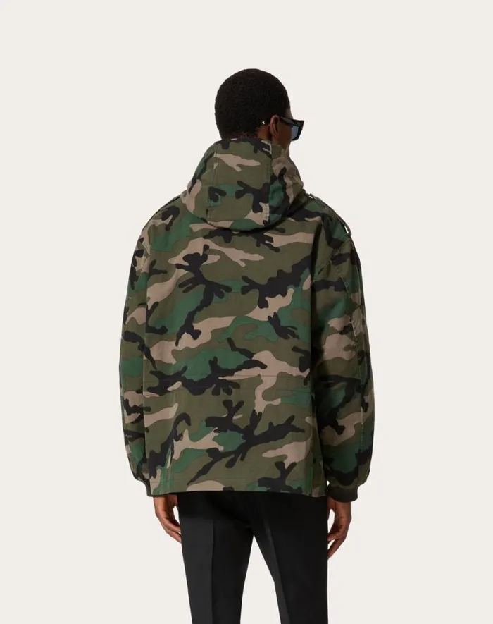 Valentino Outerwear Man Cotton Caban With Hood And Embroidered Camouflower Patch For Man In Army Camo Army Camo Valentino Outerwear Man Cotton Caban With Hood And Embroidered Camouflower Patch For Man In Army Camo Army Camo