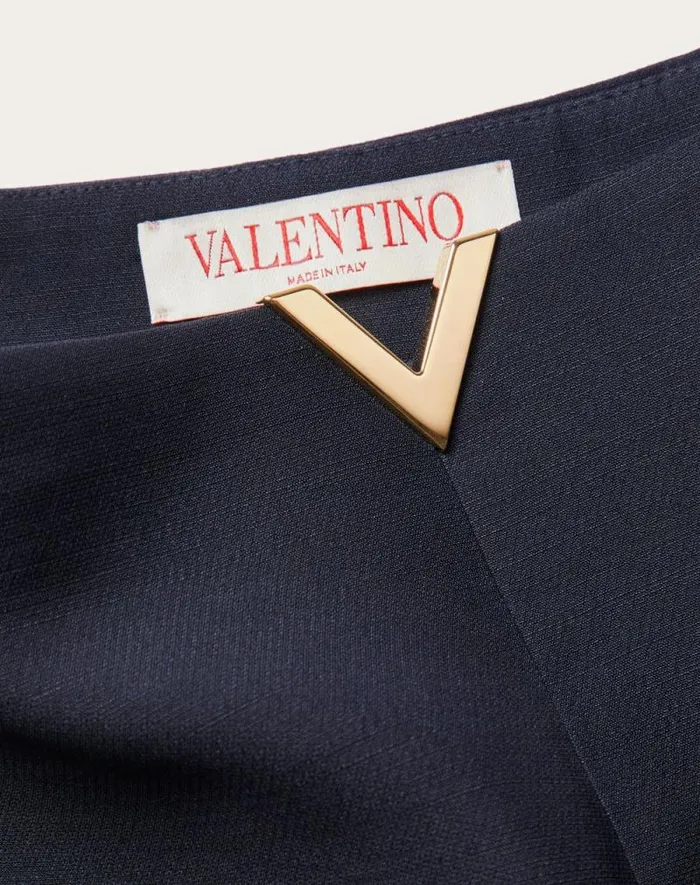 Valentino Pants And Shorts Woman Crepe Couture Shorts For Woman In Black Black