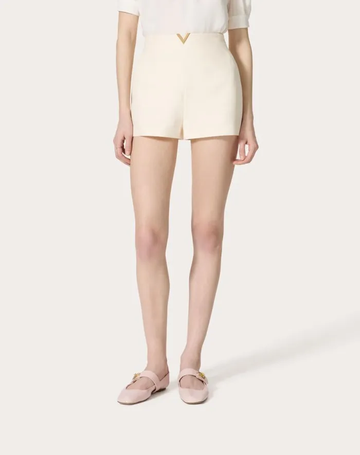 Valentino Pants And Shorts Woman Crepe Couture Shorts For Woman In Black Black