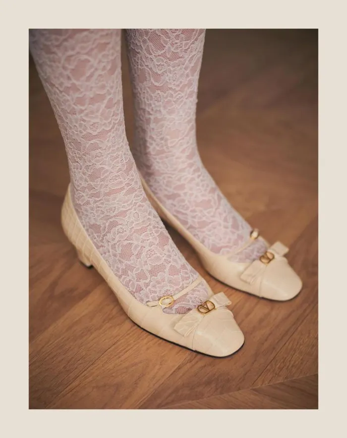 Valentino Pumps Woman Bowow Dcollet In Printed Calfskin 45mm For Woman In Ivory Ivory Valentino Pumps Woman Bowow Dcollet In Printed Calfskin 45mm For Woman In Ivory Ivory