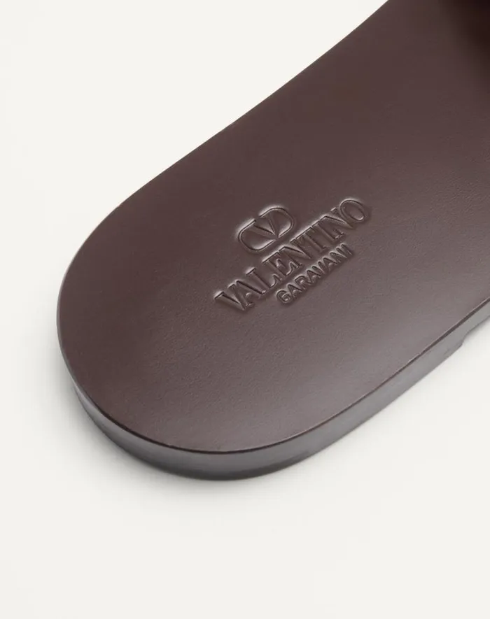 Valentino Sandals Man Viva Superstar Slide Sandal In Canvas Fabric And Nappa Leather For Man In Naturaltobacco Naturaltobacco Valentino Sandals Man Viva Superstar Slide Sandal In Canvas Fabric And Nappa Leather For Man In Naturaltobacco Naturaltobacco