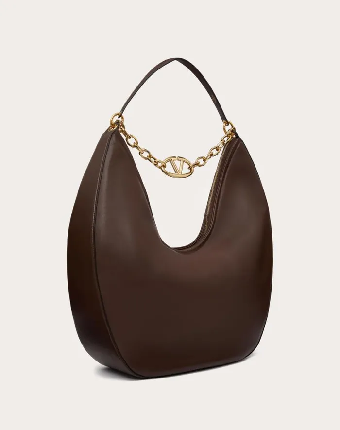 Valentino Shoulder Bags Woman Maxi Vlogo Moon Nappa Leather Hobo Bag With Chain For Woman In Cocoa Cocoa Valentino Shoulder Bags Woman Maxi Vlogo Moon Nappa Leather Hobo Bag With Chain For Woman In Cocoa Cocoa