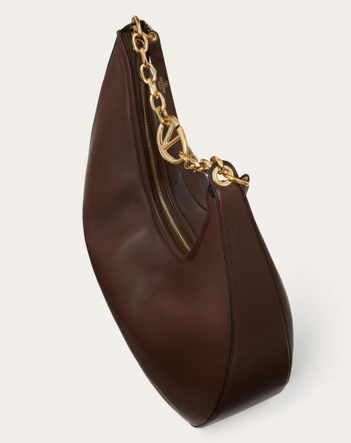 Valentino Shoulder Bags Woman Maxi Vlogo Moon Nappa Leather Hobo Bag With Chain For Woman In Cocoa Cocoa Valentino Shoulder Bags Woman Maxi Vlogo Moon Nappa Leather Hobo Bag With Chain For Woman In Cocoa Cocoa