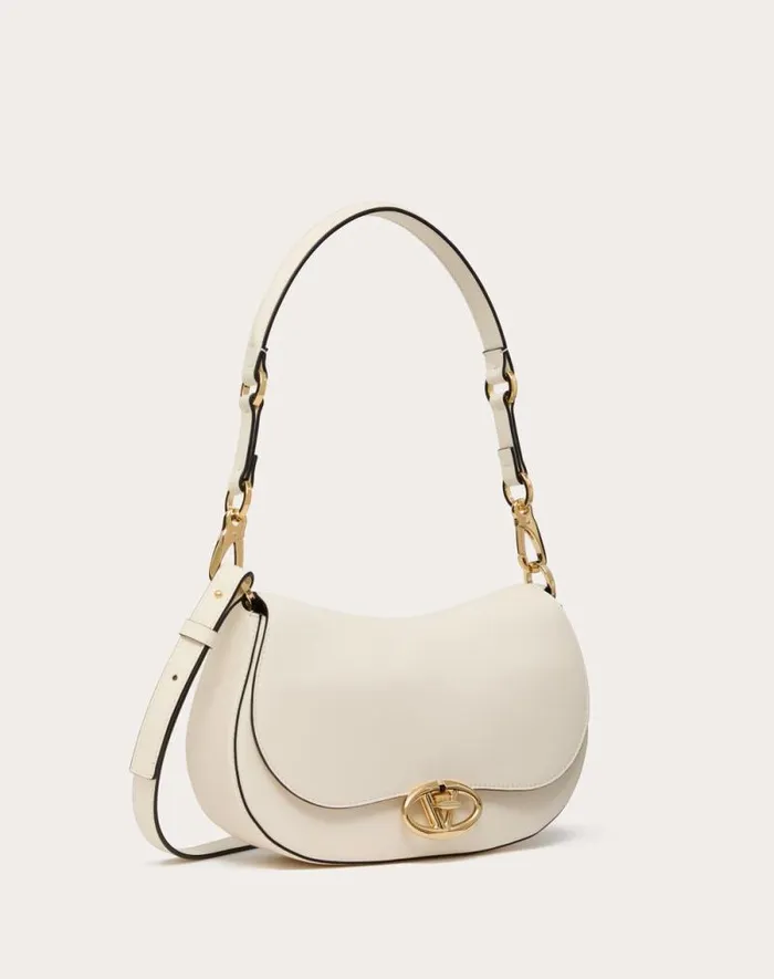 Valentino Shoulder Bags Woman Small Valentino Garavani Ohval Shoulder Bag In Nappa Calfskin For Woman In Rosso Valentino Rosso Valentino Valentino Shoulder Bags Woman Small Valentino Garavani Ohval Shoulder Bag In Nappa Calfskin For Woman In Rosso Valentino Rosso Valentino