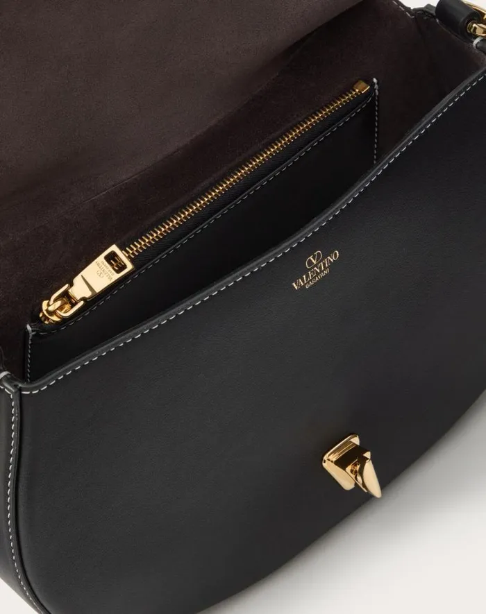 Valentino Shoulder Bags Woman Small Valentino Garavani Ohval Shoulder Bag In Nappa Calfskin For Woman In Rosso Valentino Rosso Valentino Valentino Shoulder Bags Woman Small Valentino Garavani Ohval Shoulder Bag In Nappa Calfskin For Woman In Rosso Valentino Rosso Valentino