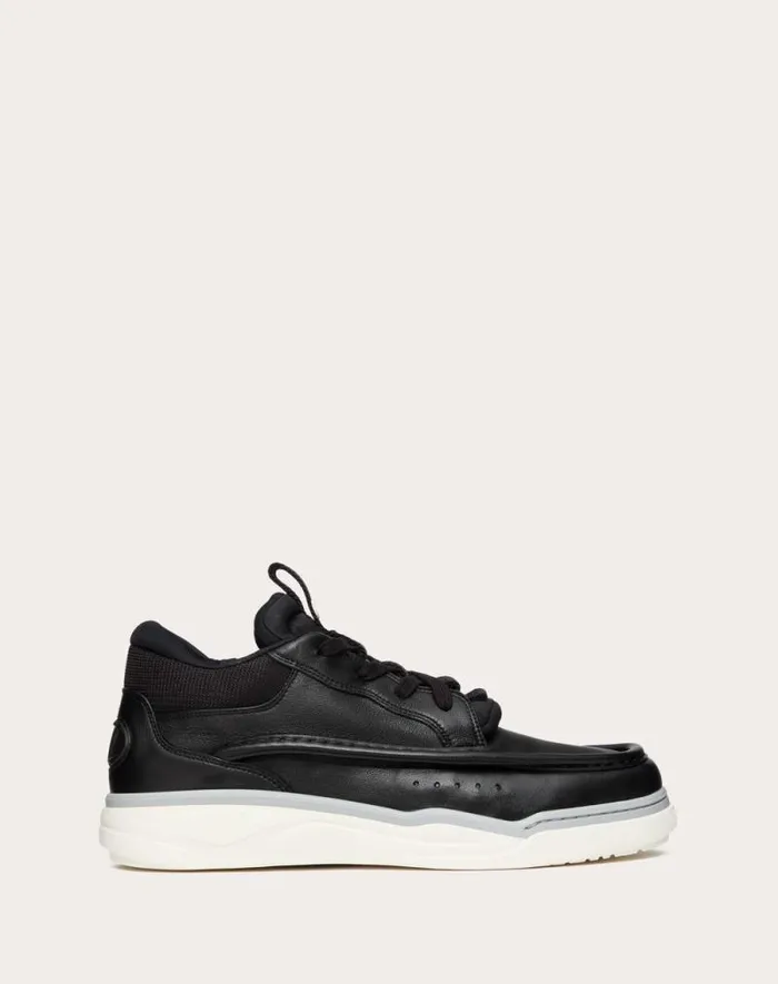Valentino Sneakers Man Calfskin Leather Midtop Runboot Sneaker For Man In Whitesilverparrot Whitesilverparrot Valentino Sneakers Man Calfskin Leather Midtop Runboot Sneaker For Man In Whitesilverparrot Whitesilverparrot