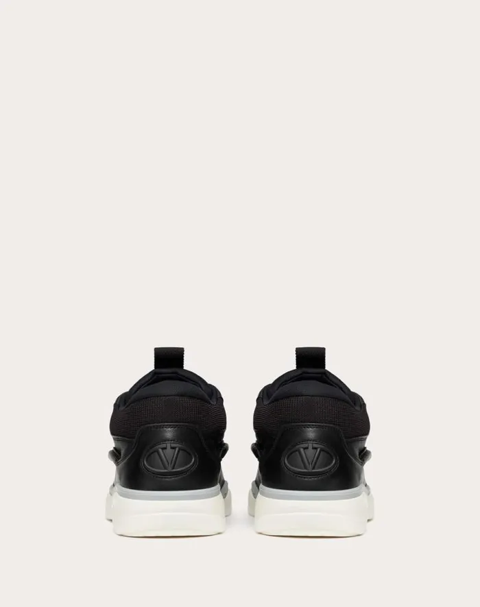 Valentino Sneakers Man Calfskin Leather Midtop Runboot Sneaker For Man In Whitesilverparrot Whitesilverparrot Valentino Sneakers Man Calfskin Leather Midtop Runboot Sneaker For Man In Whitesilverparrot Whitesilverparrot