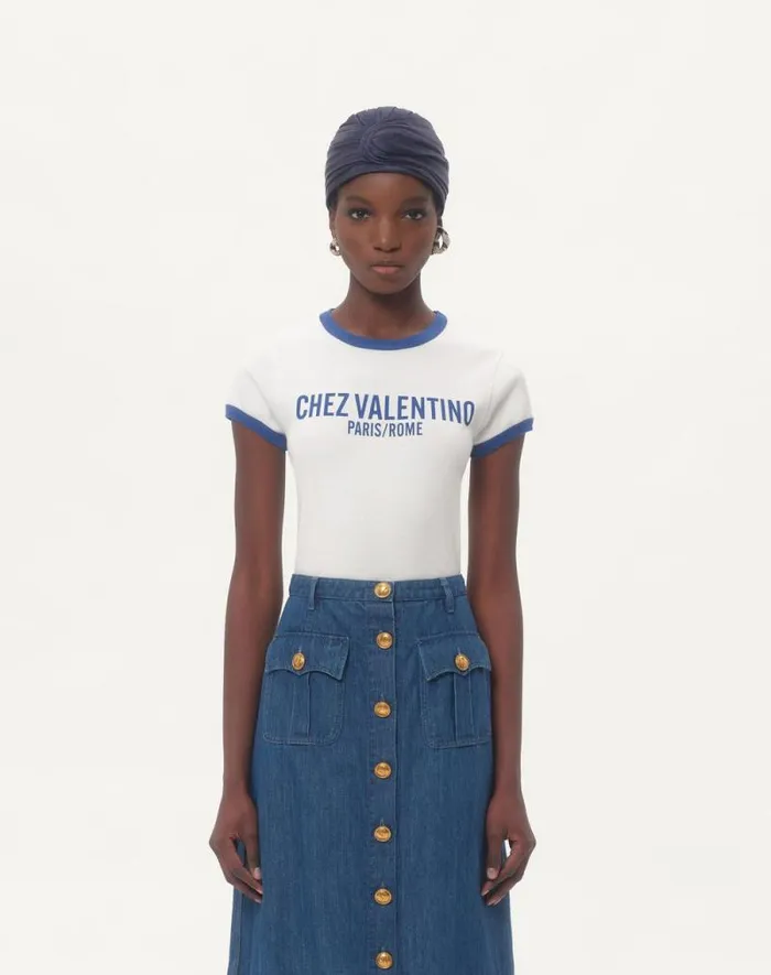 Valentino Tshirts And Sweatshirts Woman Jersey Cotton Tshirt For Woman In Ivoryelectric Blue Ivoryelectric Blue Valentino Tshirts And Sweatshirts Woman Jersey Cotton Tshirt For Woman In Ivoryelectric Blue Ivoryelectric Blue