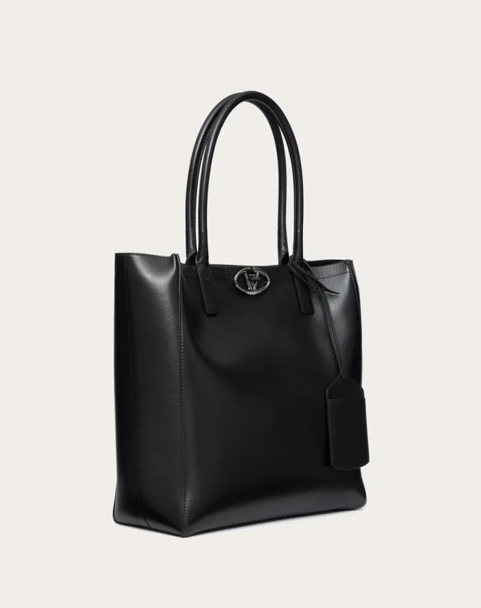 Valentino Totes Man Medium Vlogo Locker Leather Shopping Bag For Man In Black Black Valentino Totes Man Medium Vlogo Locker Leather Shopping Bag For Man In Black Black