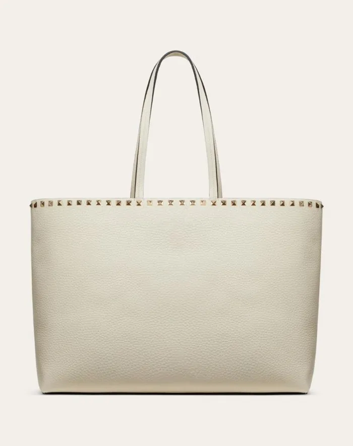 Valentino Totes Woman Rockstud Grainy Calfskin Tote Bag For Woman In Poudre Poudre Valentino Totes Woman Rockstud Grainy Calfskin Tote Bag For Woman In Poudre Poudre