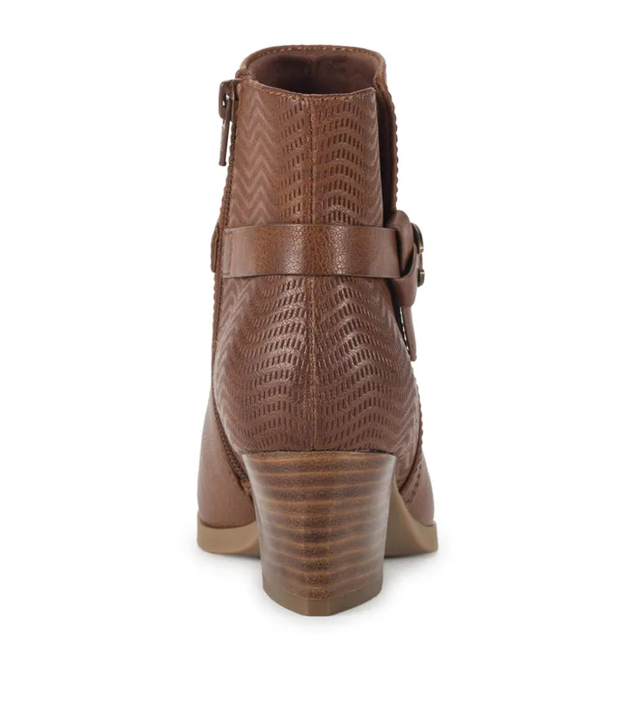 Women Baretraps Booties Linda Block Heel Bootie Cognac